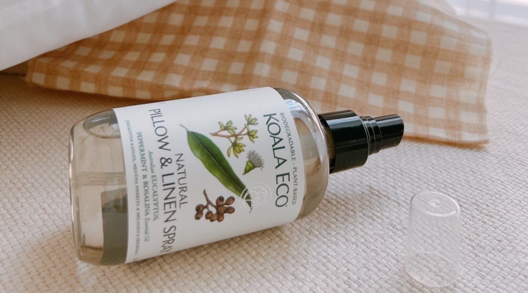 擱在床頭的美好畫面 | 來自@ilfu780618 - 雪文洋行